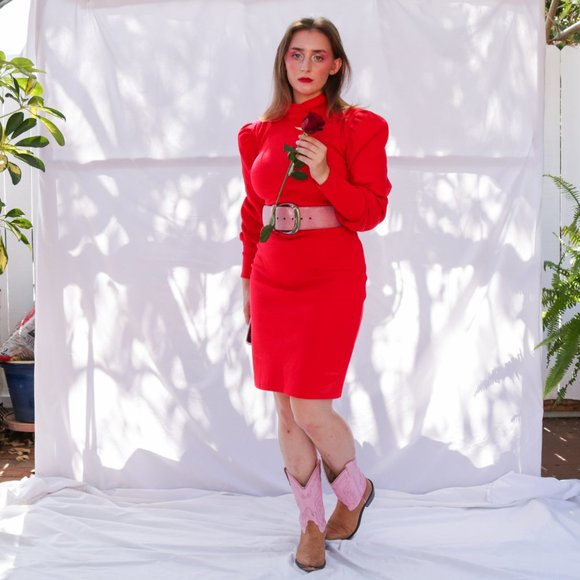 Vintage 1980s red dress with puffy sleeves - Picture 3 of 4